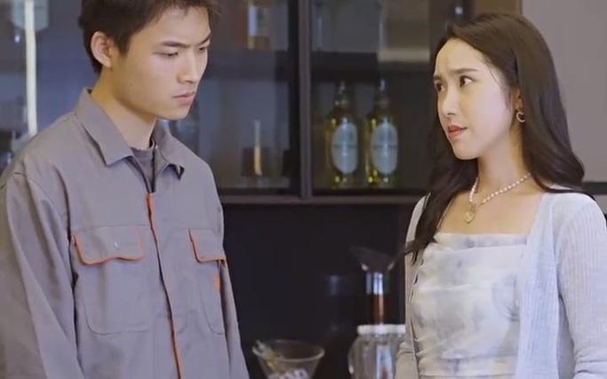 成為快遞員后，我有了七個(gè)老婆(全集)