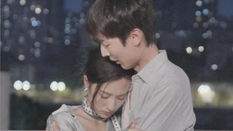 棄婚后，高冷女總裁攀我高枝(全集)