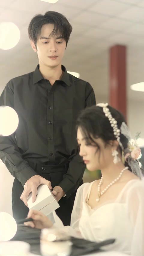 換臉歸來，我讓總裁跪地求饒(全集)